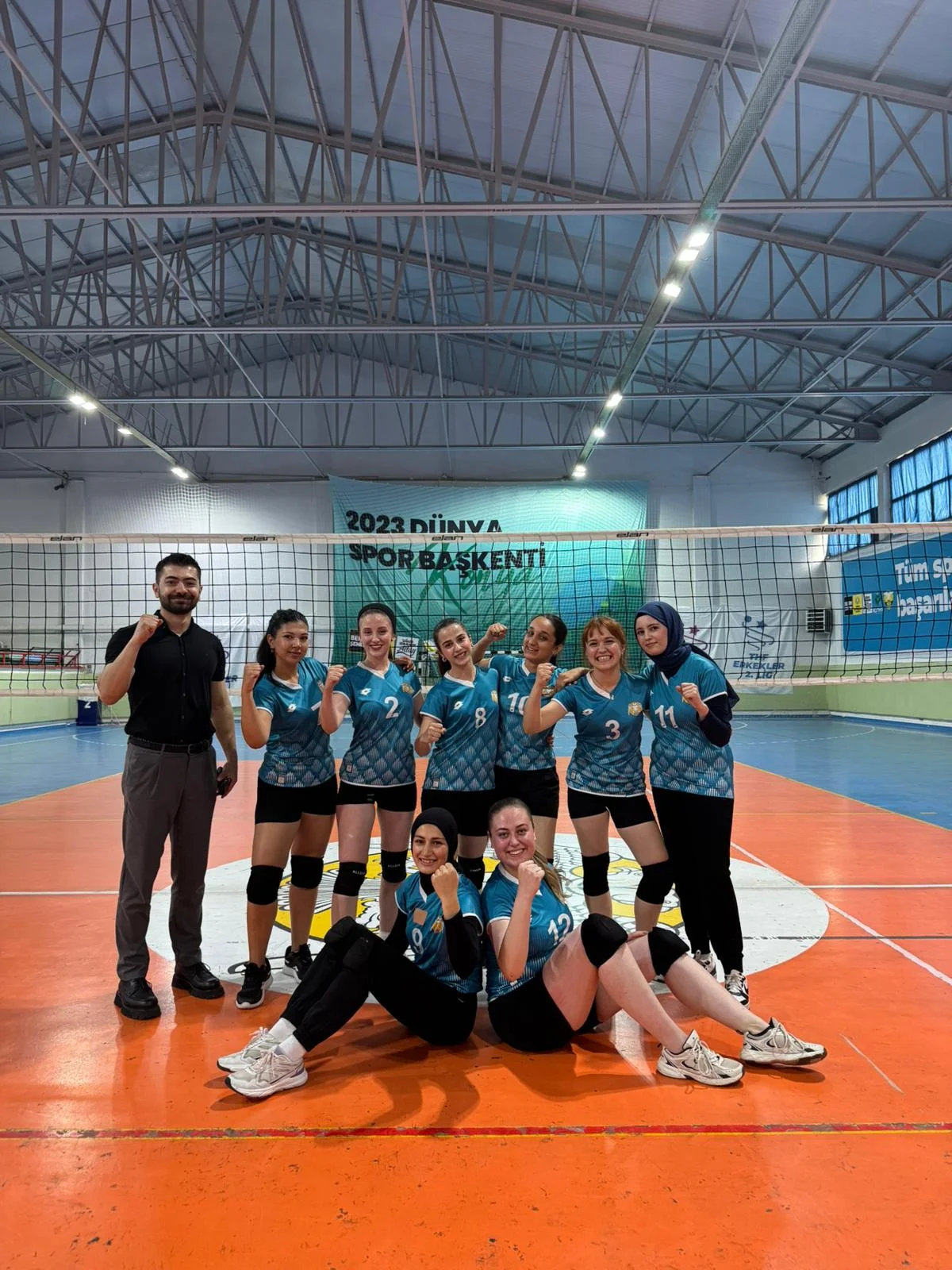 Fakültemiz Kadın Voleybol Takımından Galibiyet